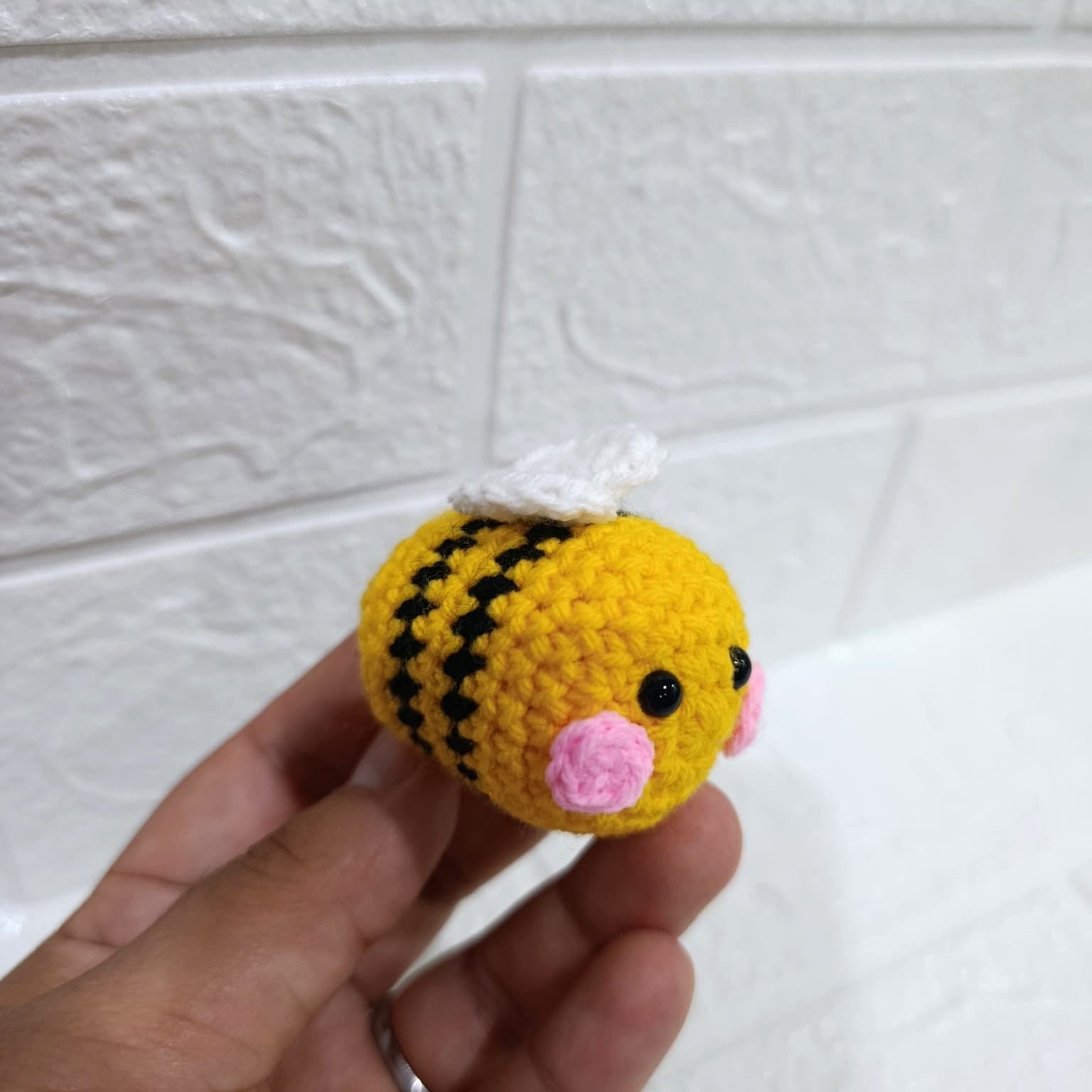 Llavero Abejas Pequeñas Tejido en Crochet