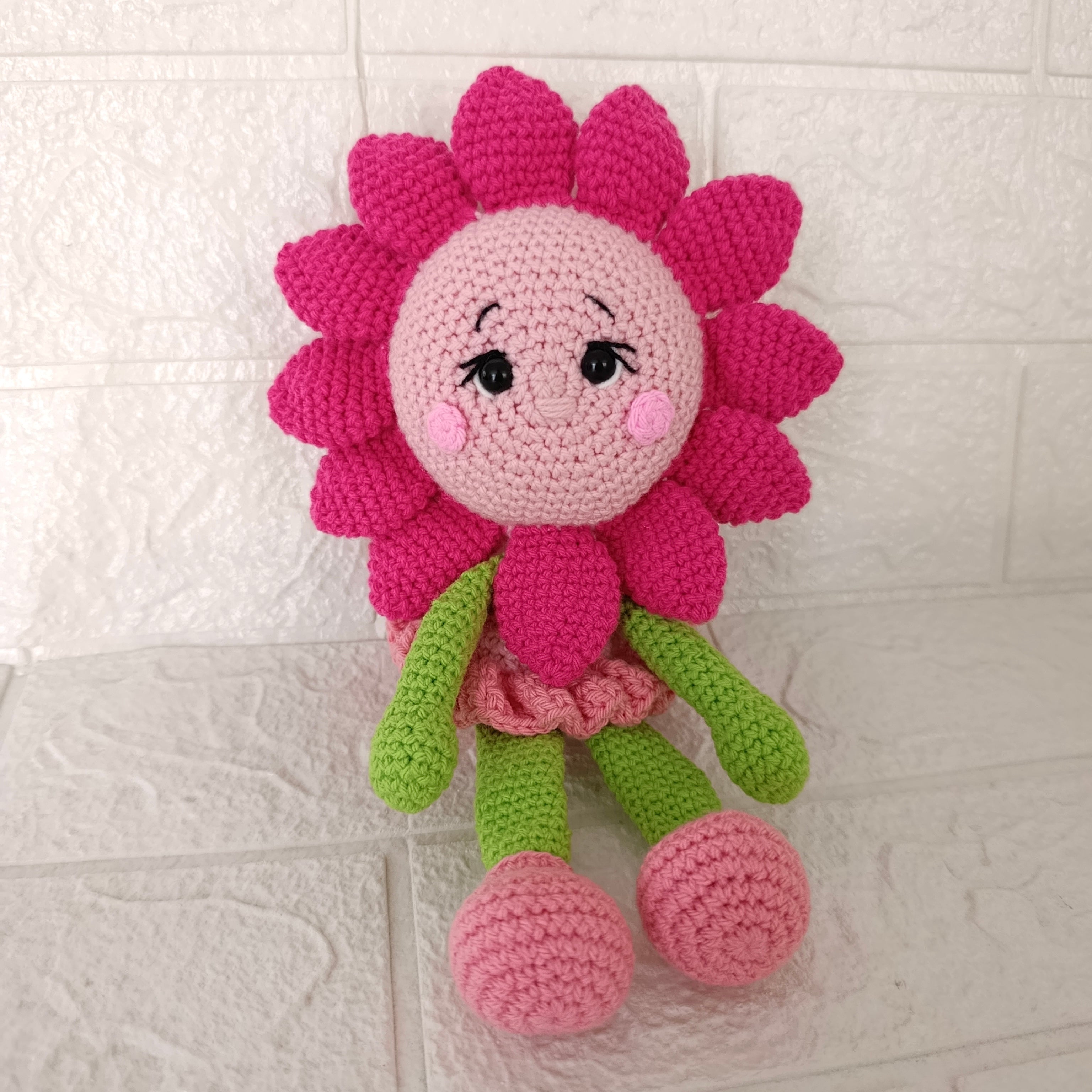 Hada Flor Crochet - Muñeca Artesanal Tejida a Mano