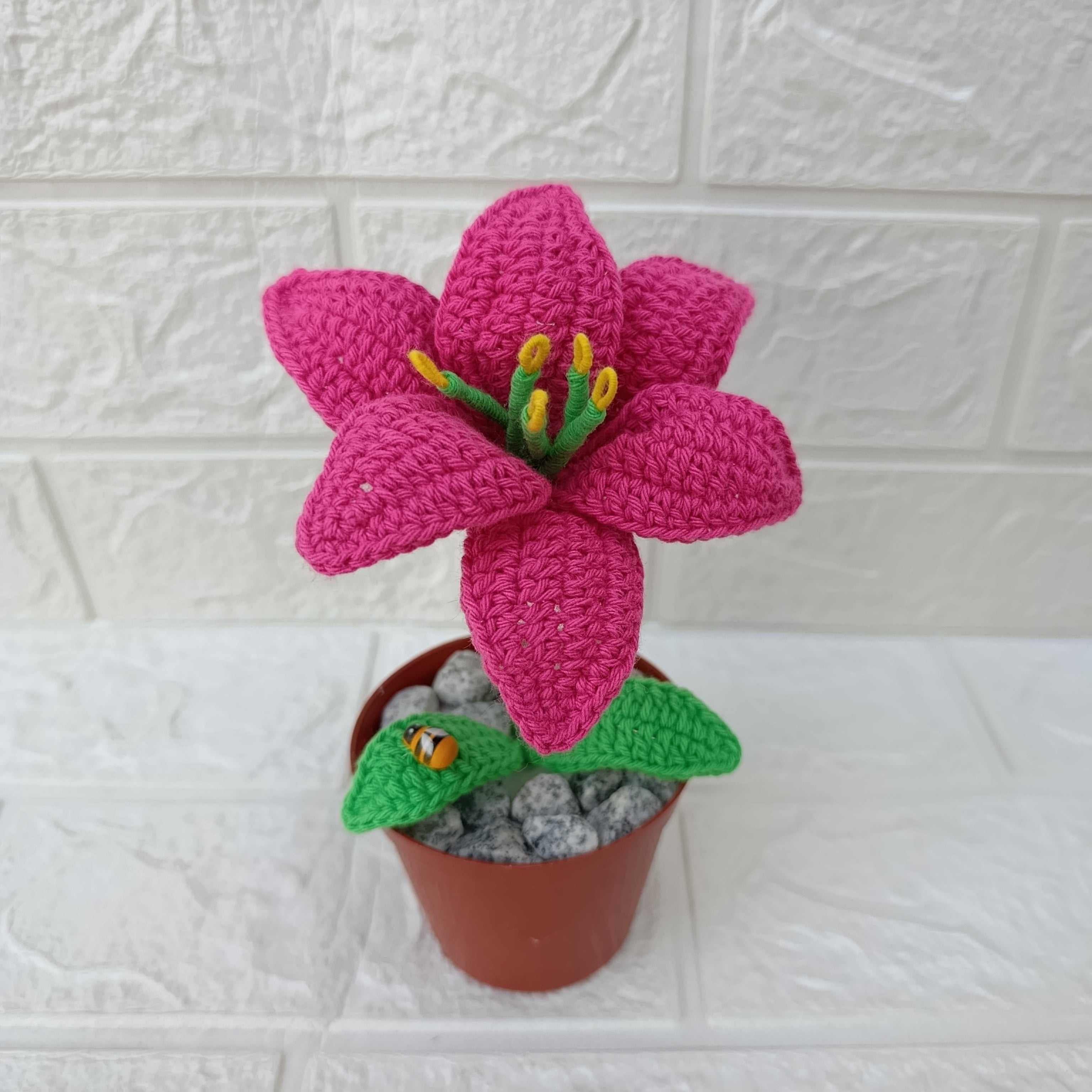 Maceta de lirio tejido crochet
