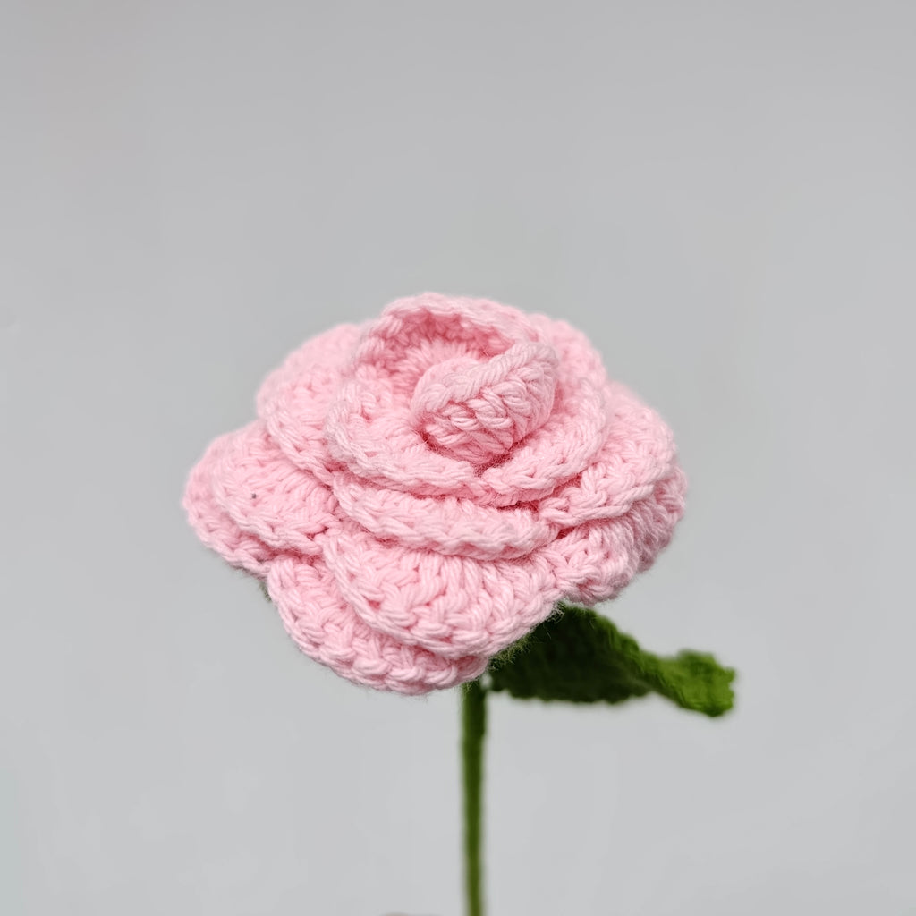 Ramo Crochet con Girasoles, Manzanillas, Rosa y Abeja Amigurumi