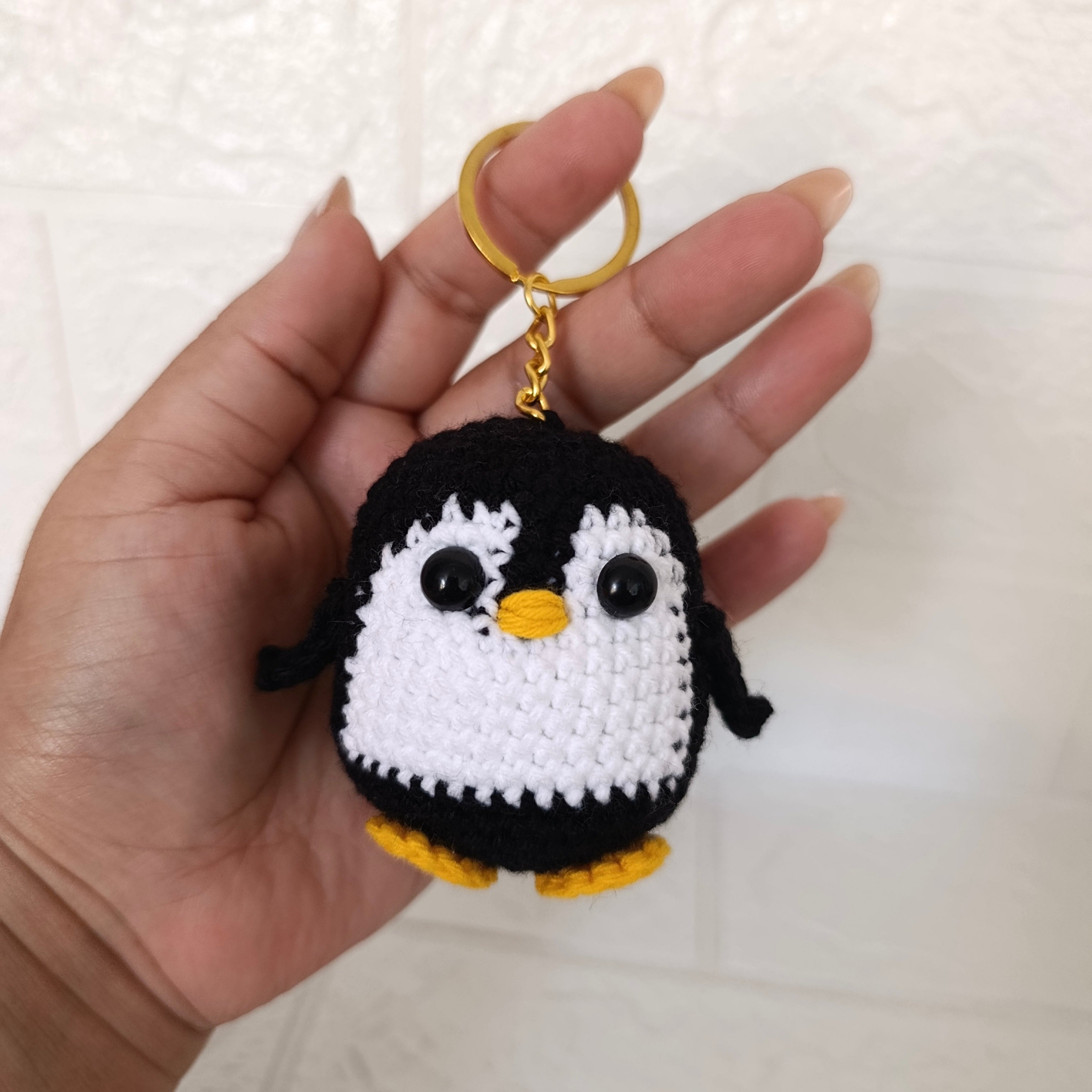 Llavero Mediano Pingüino Bebé Tejido