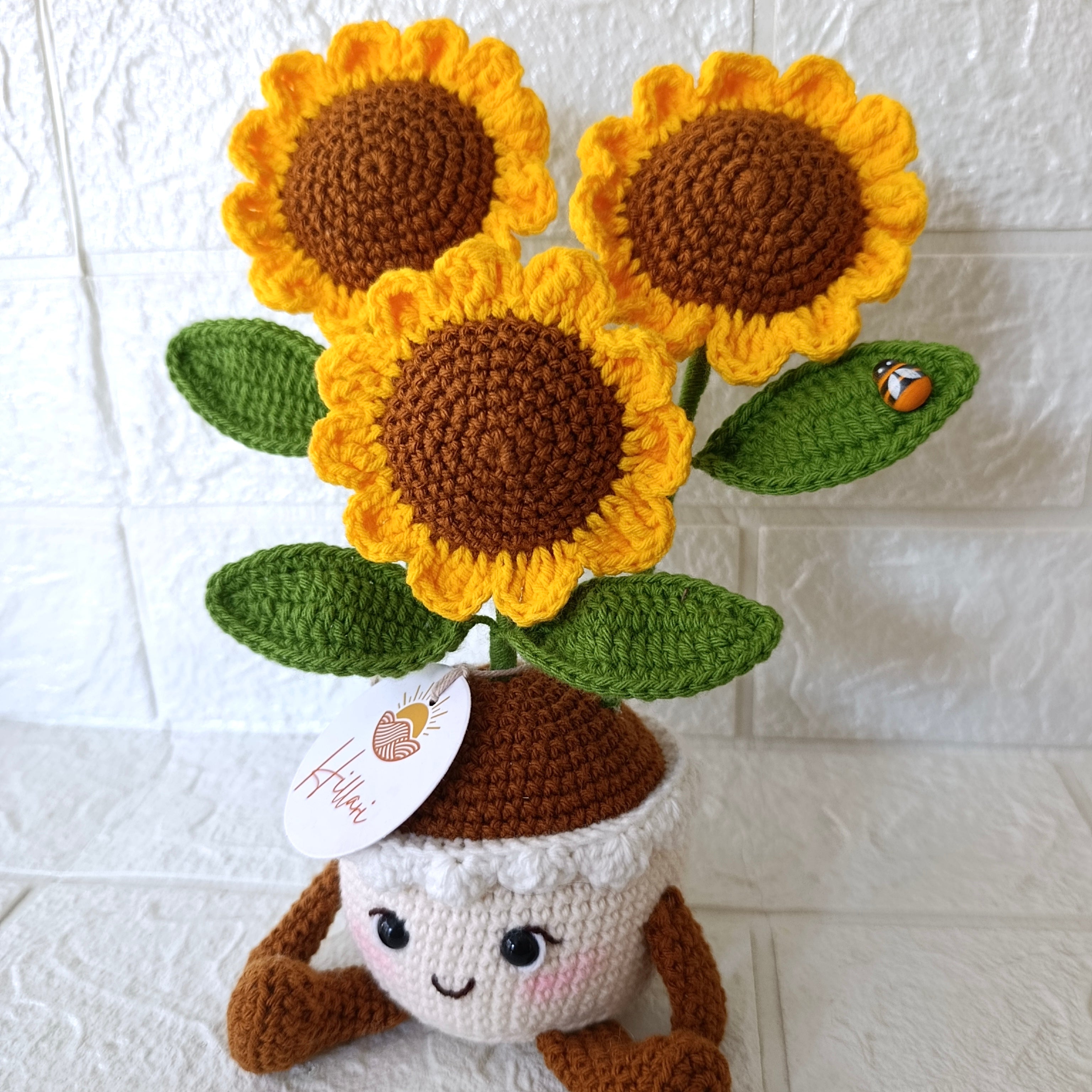 Maceta con Triple Girasol Tejido a Crochet - 22cm