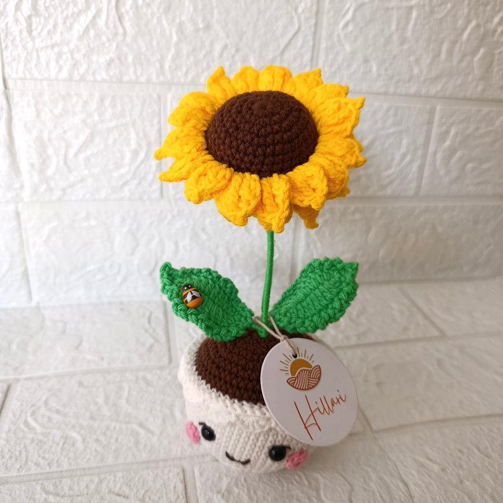 Maceta Tejida con Girasol con Carita en Crochet