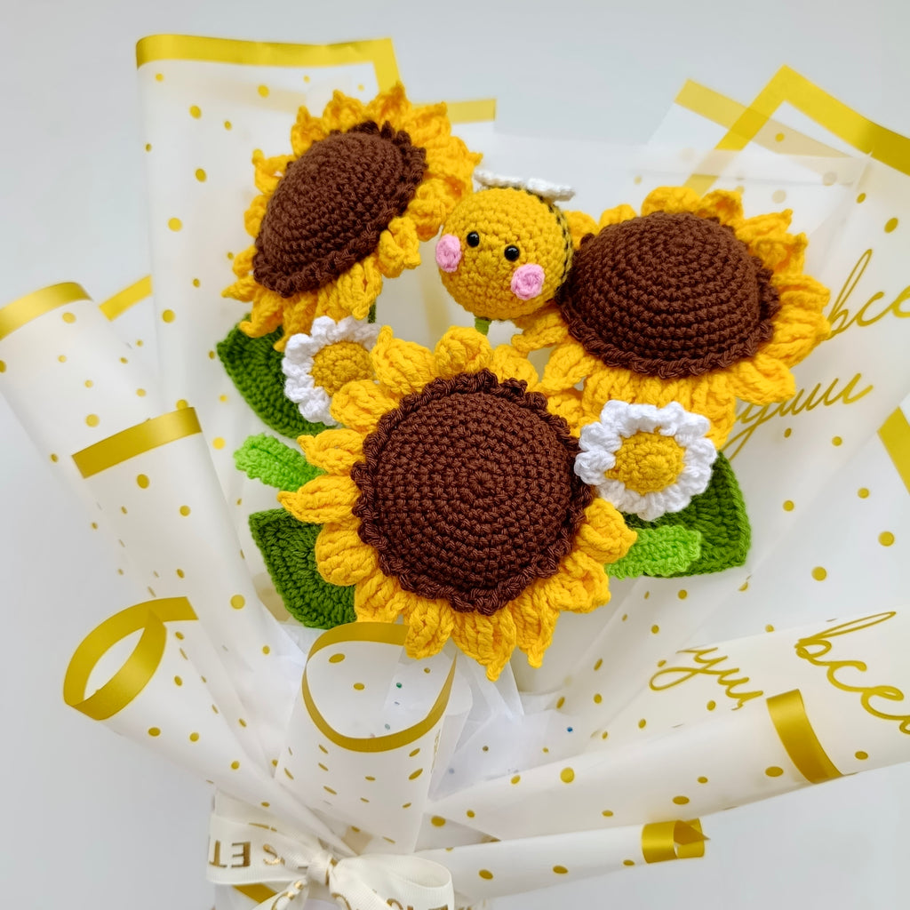 Ramo Premium de Girasoles Tejidos con Abeja