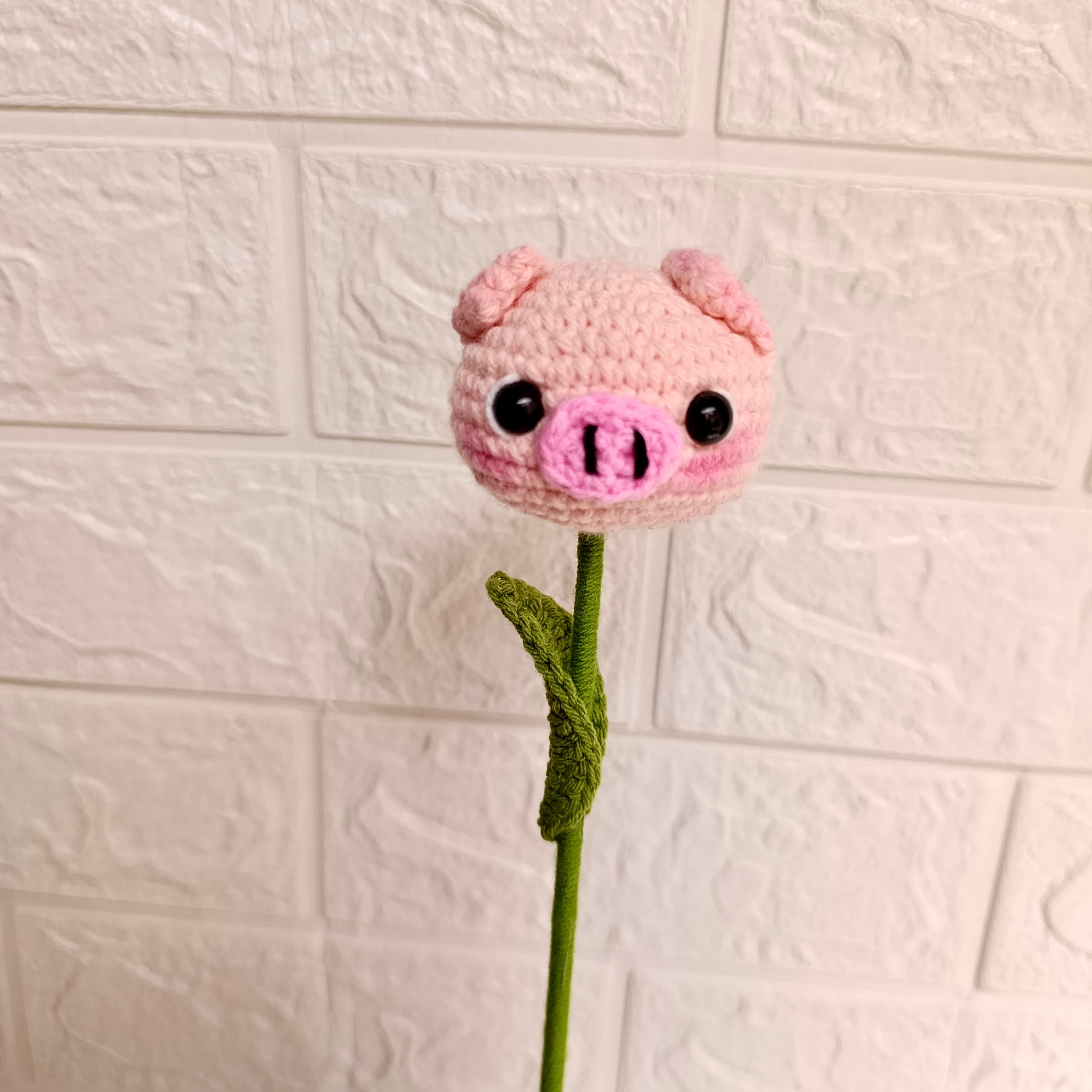Flor a Crochet Cerdito Amigurumi - Complemento para Ramos