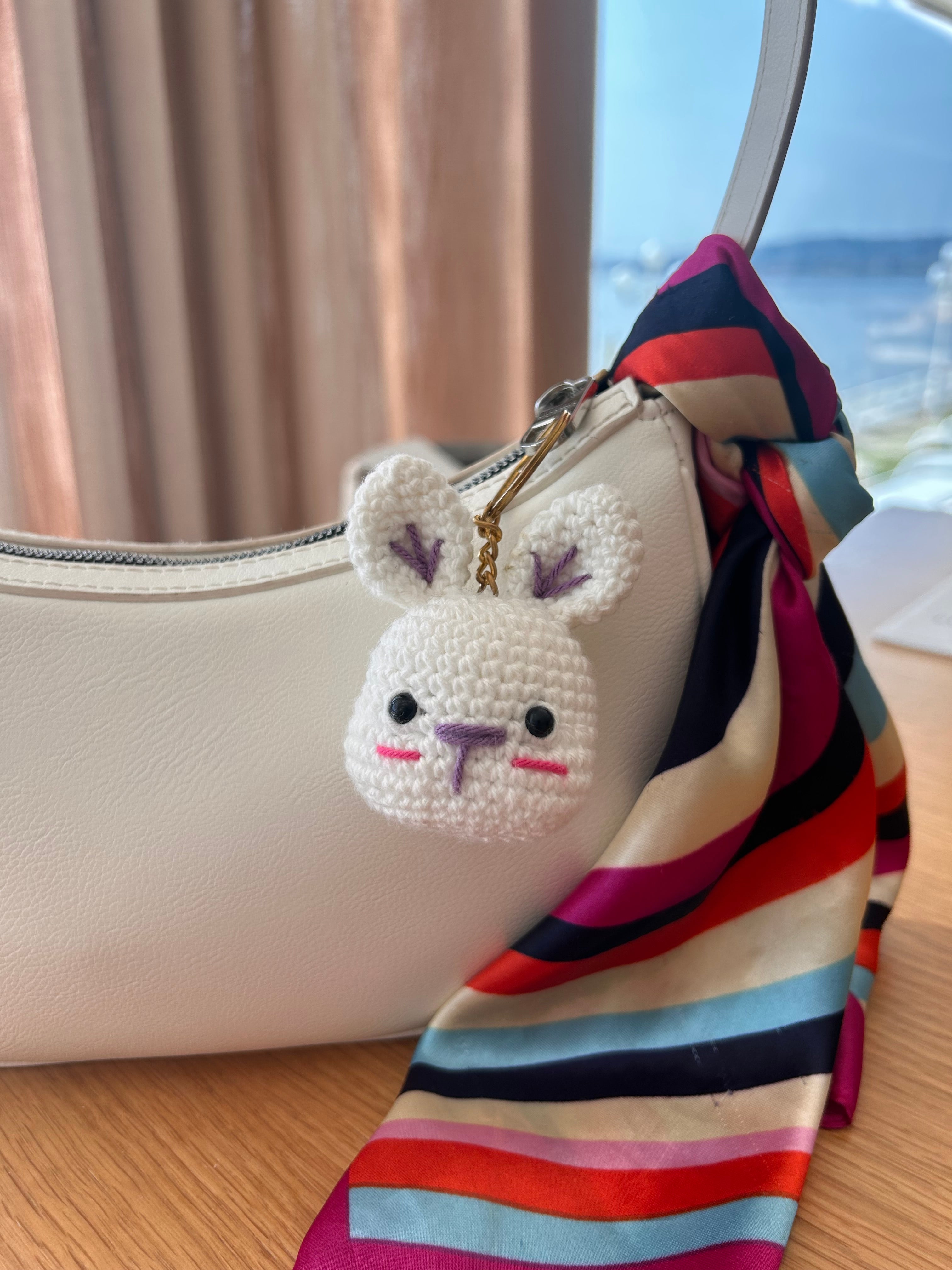 Llavero Conejitos en Crochet Tejidos a Mano
