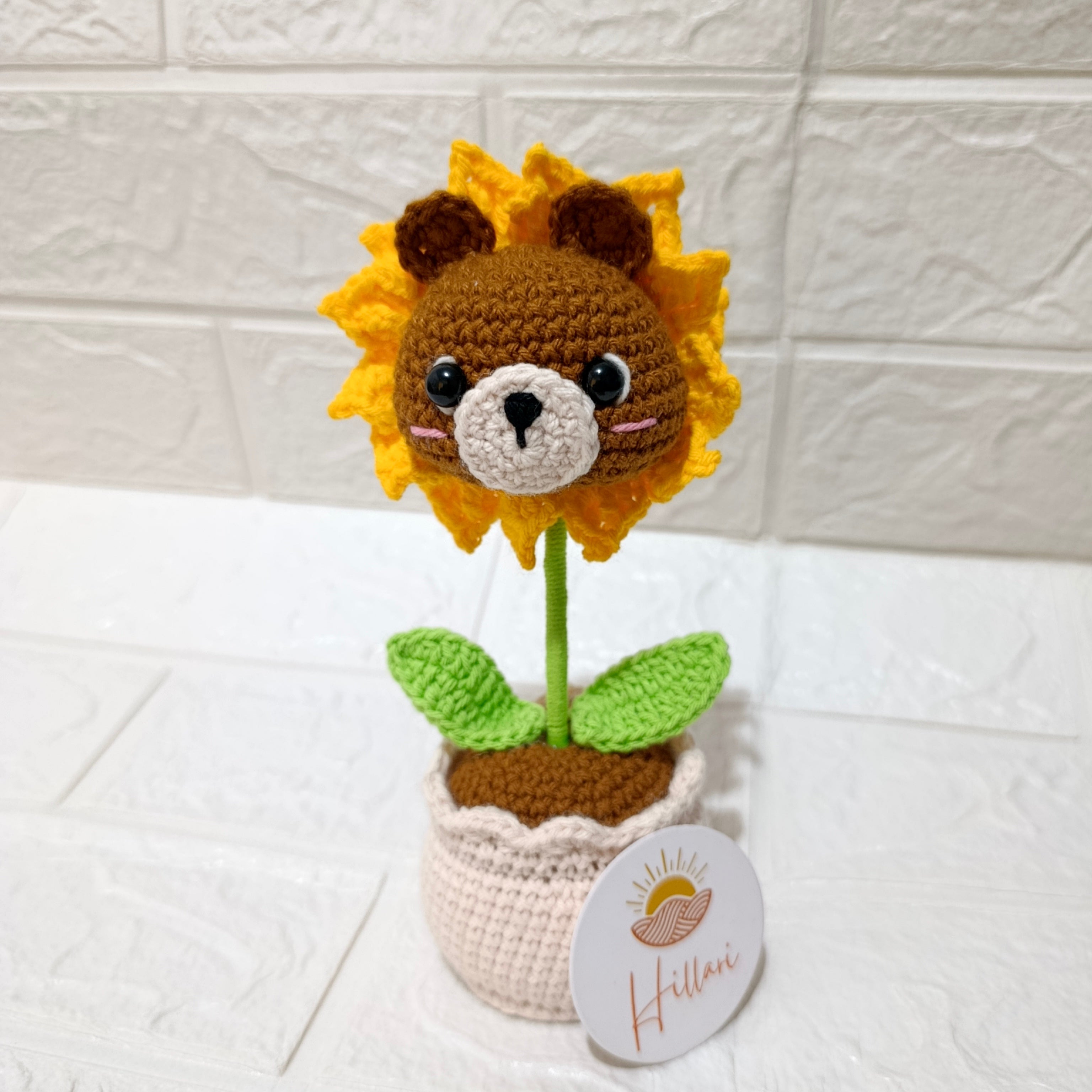 Maceta Carita de Osito con Girasol en Crochet
