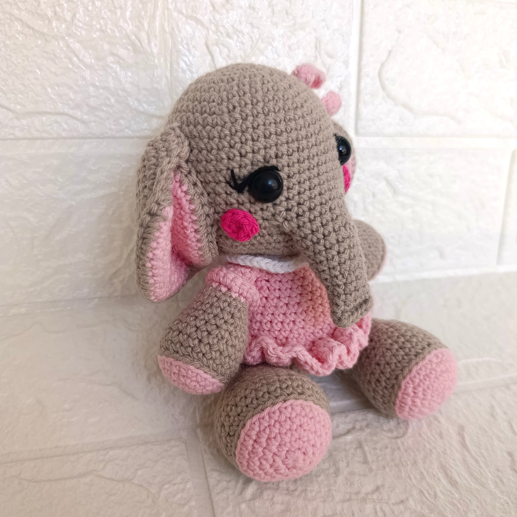 Elefante Amigurumi con Vestido Rosa en Crochet  –  13.5 cm