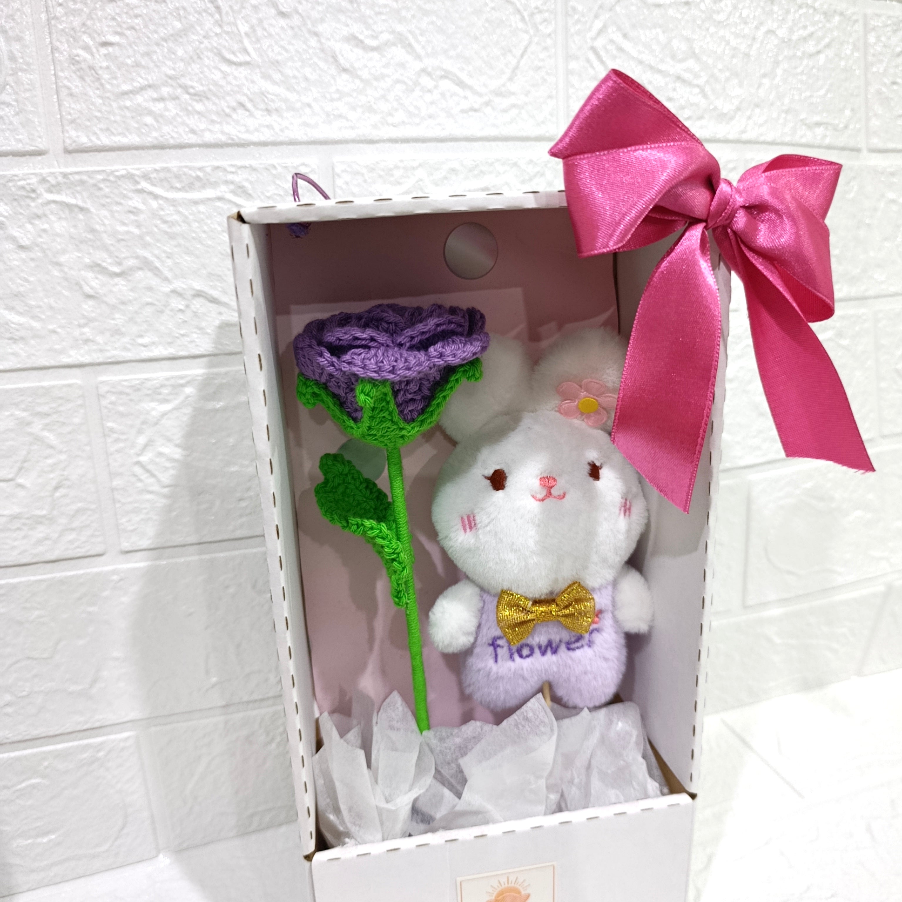 BOX Peluche conejo + rosa lila