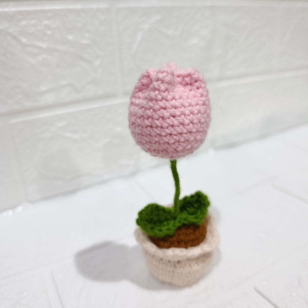Maceta Mini Tulipán Rosado Tejido en Crochet