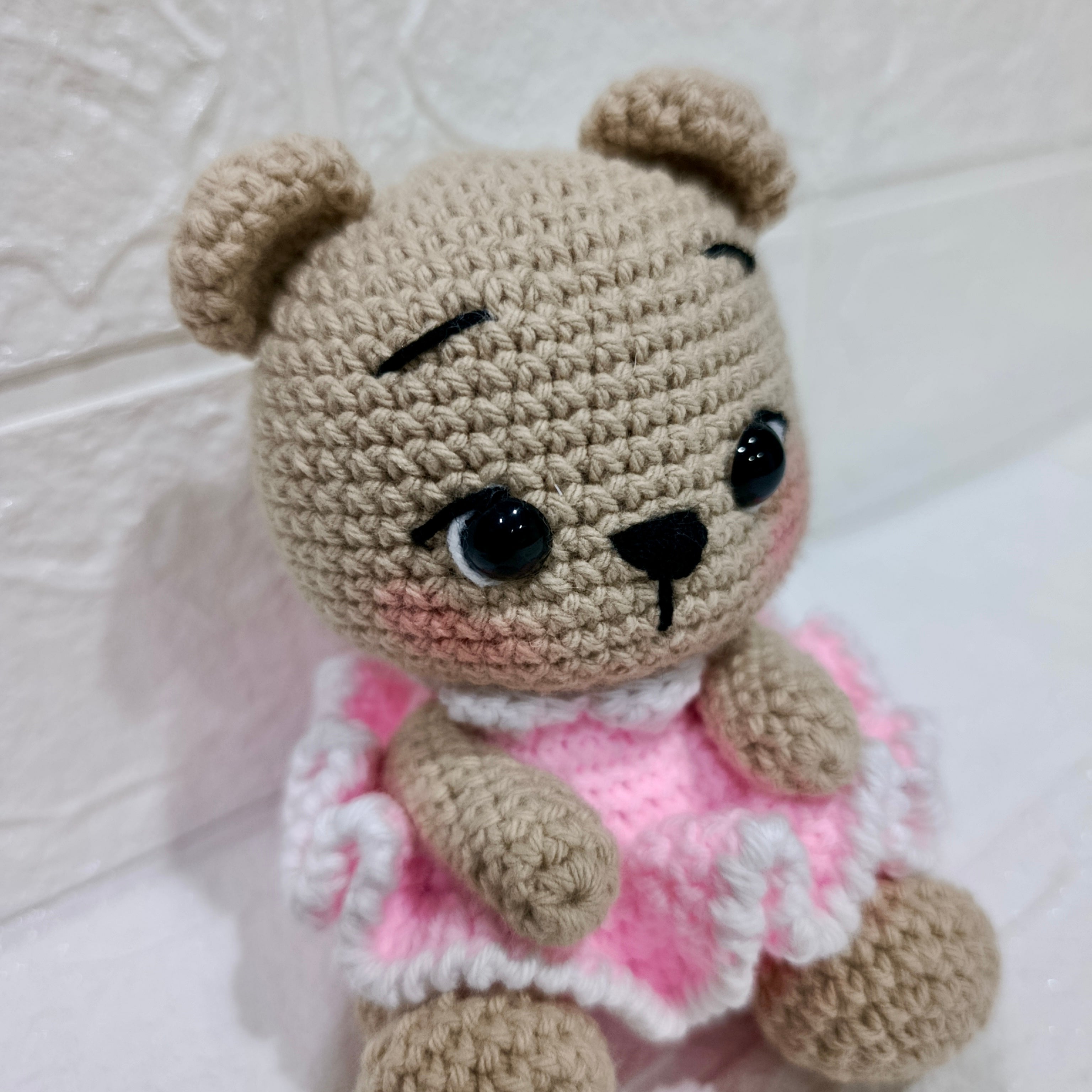 Osito Amigurumi Sentado – Muñeco Tejido a Mano
