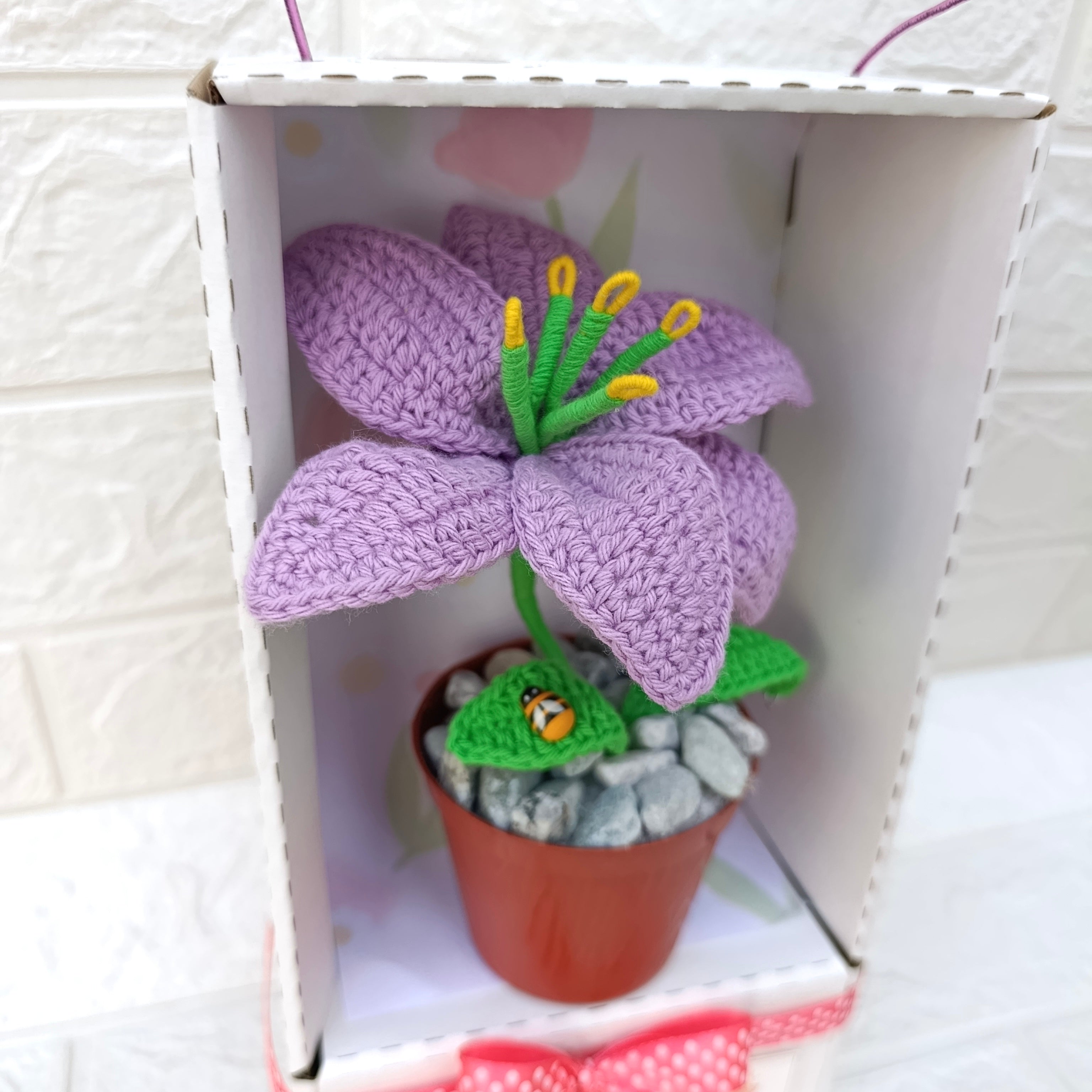 Maceta de lirio tejido crochet