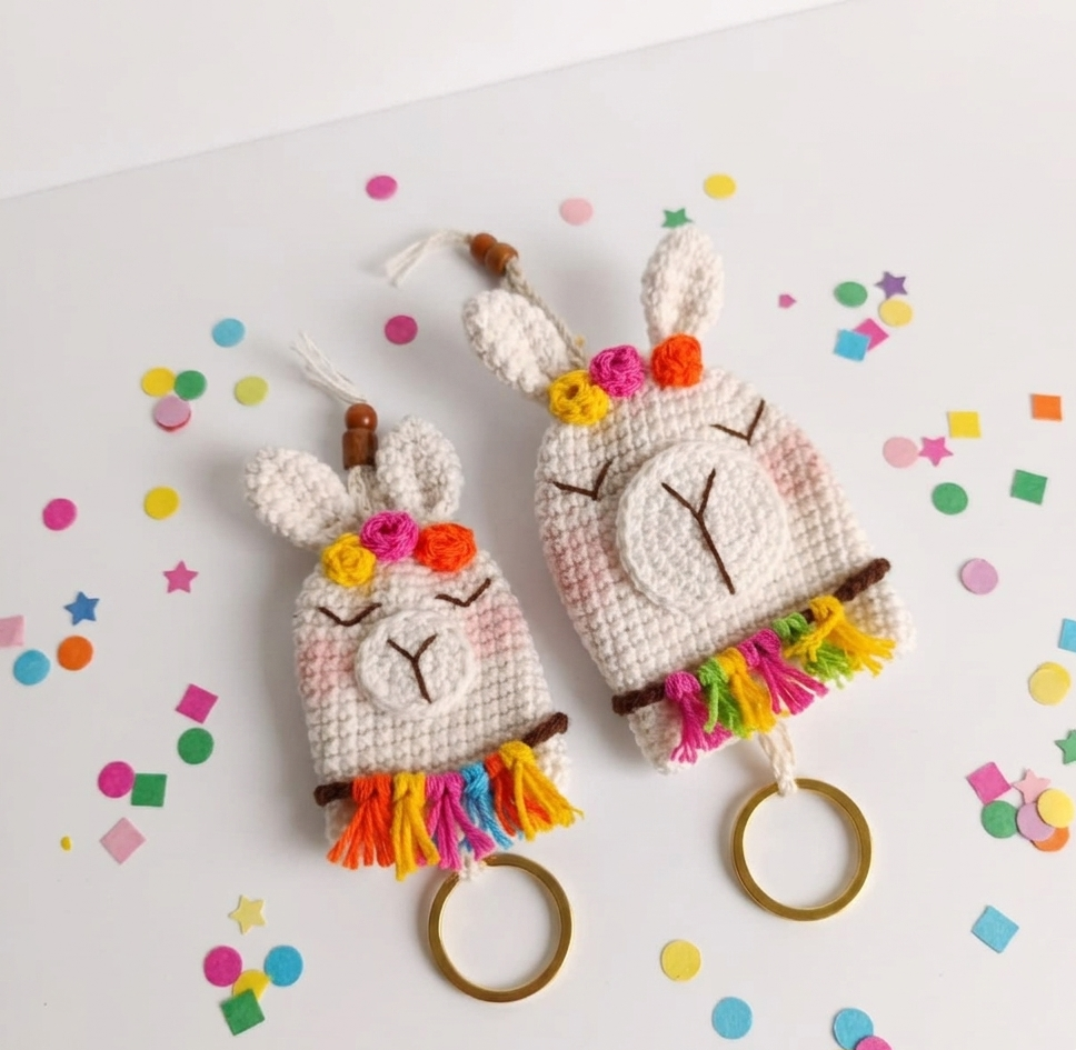 Llaverito Ponpón Crochet · Llavero Llamita Andina Tejida