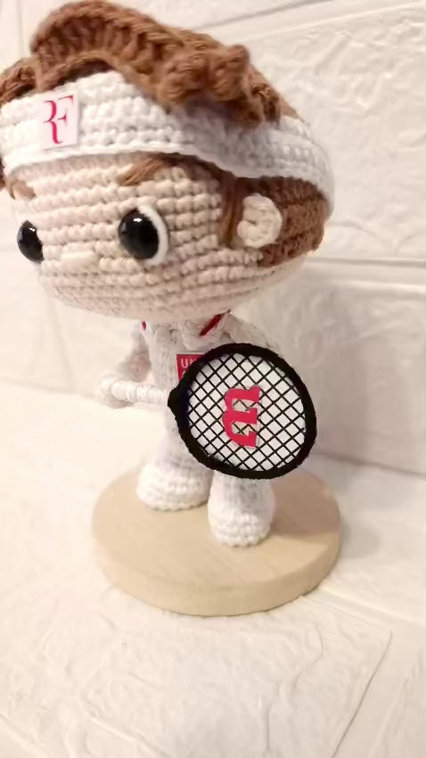 amigurumi personalizado roger federer 12cm video