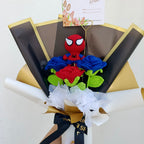 Ramo Spiderman Crochet con Rosas Tejidas