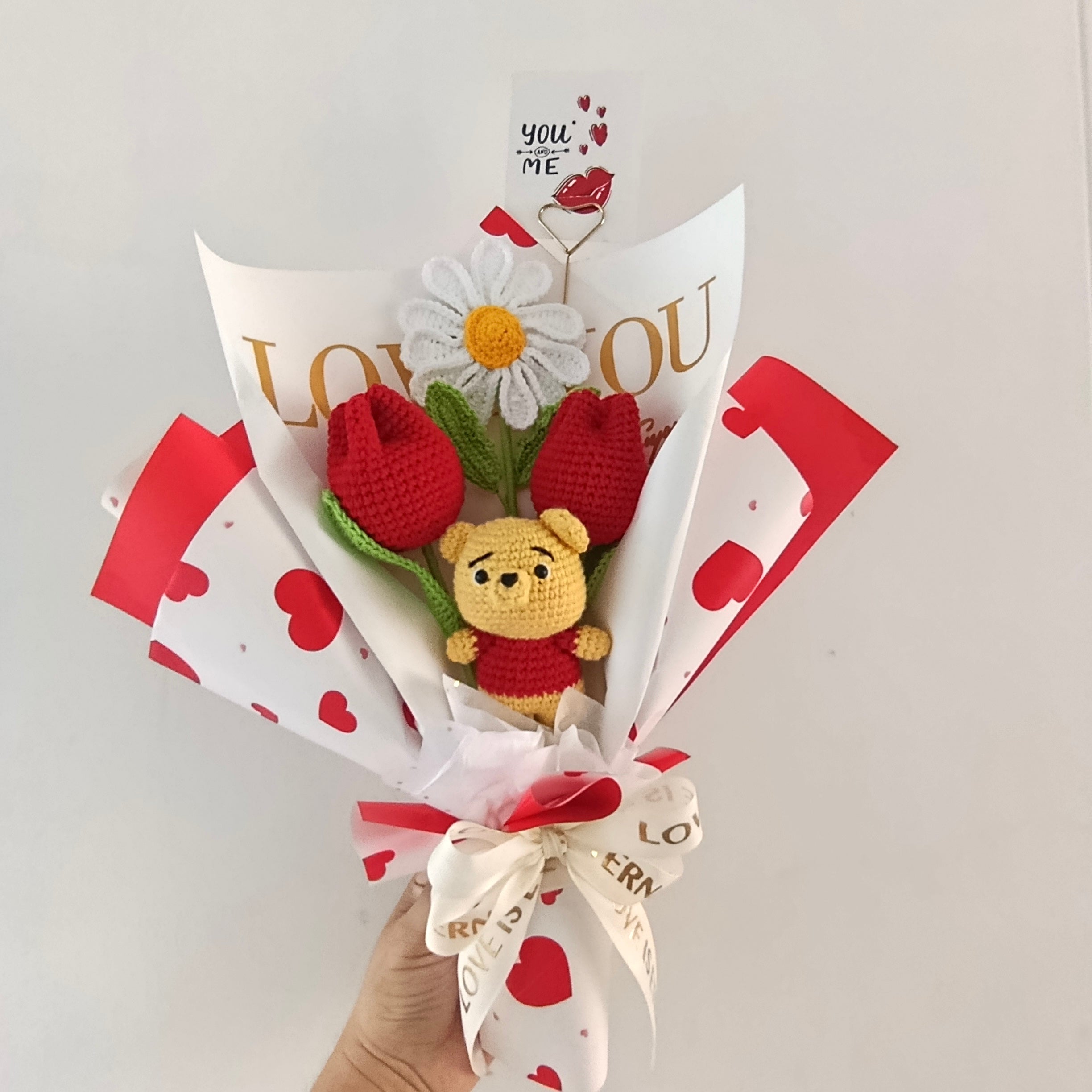 Ramo Winnie Pooh San Valentín Tejido en Crochet