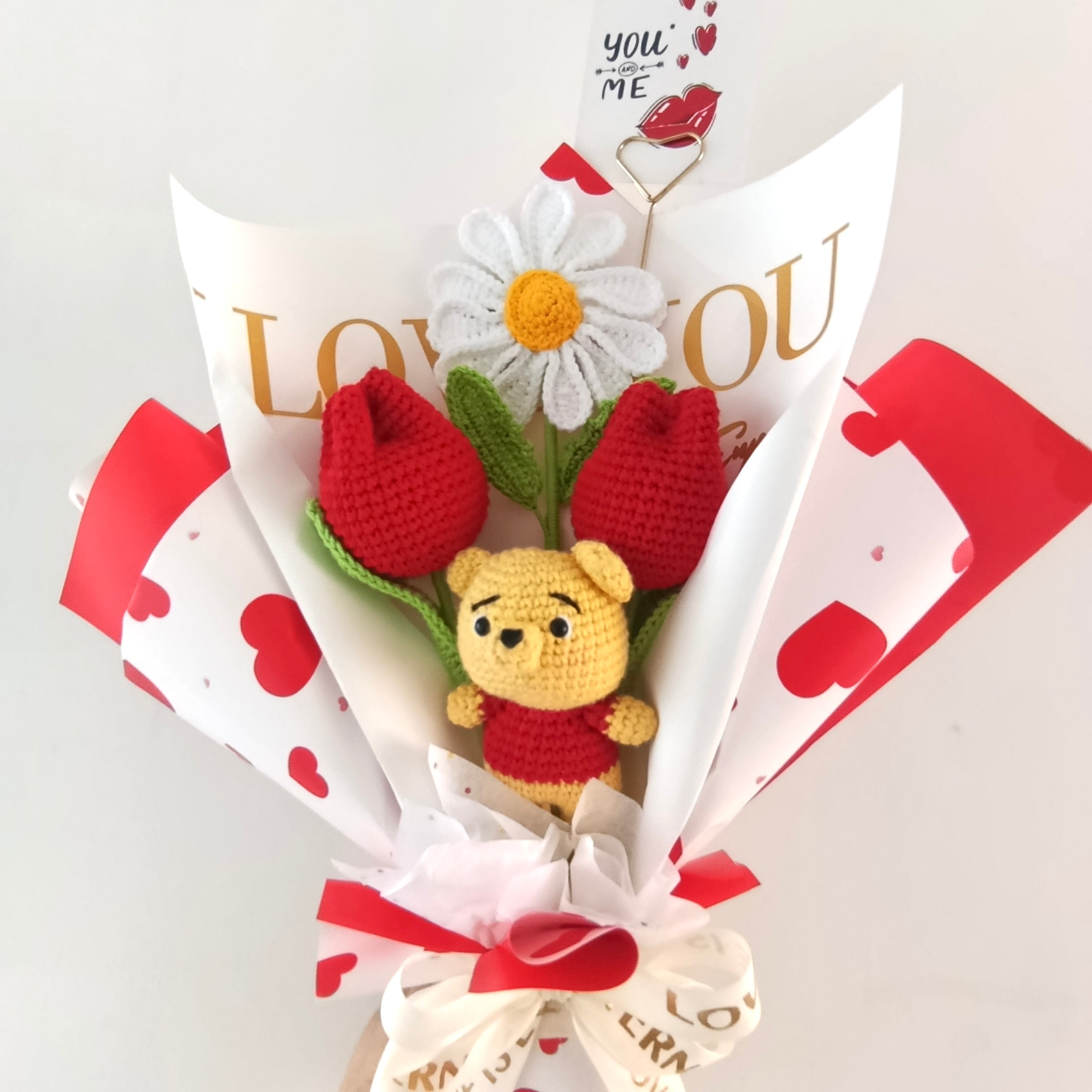 Ramo Winnie Pooh San Valentín Tejido en Crochet